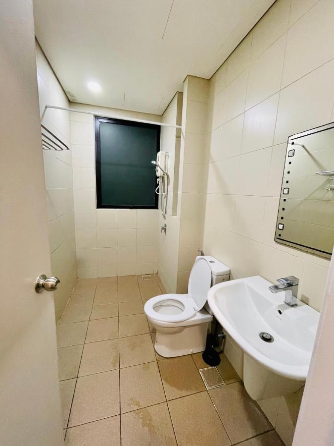 Homestay I-City Cantik, Tenang, Wifi, 4K Smart Tv, Netflix, Coway, Free Parking Shah Alam Exterior foto